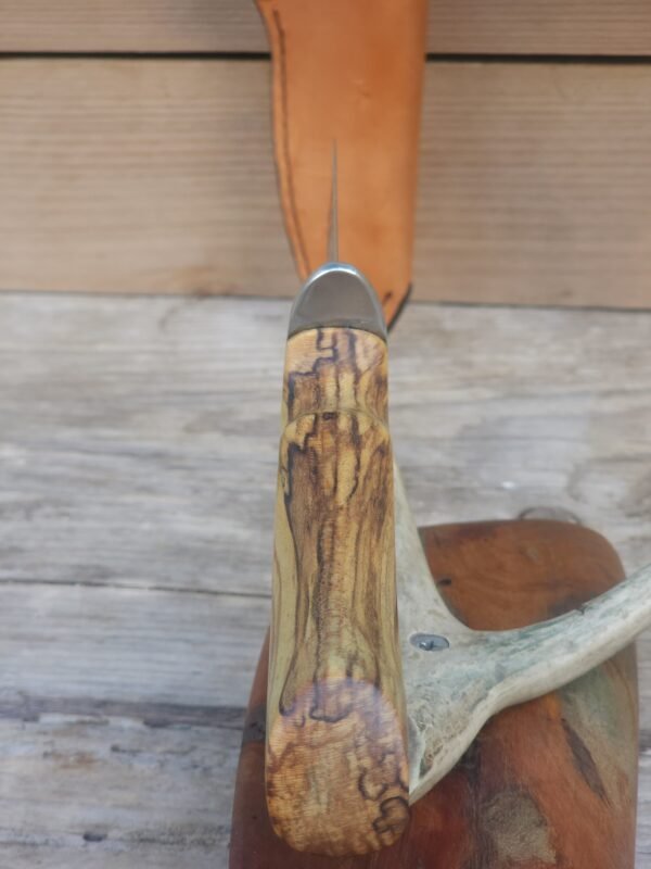 Nitro v Stainless Hunter Knife